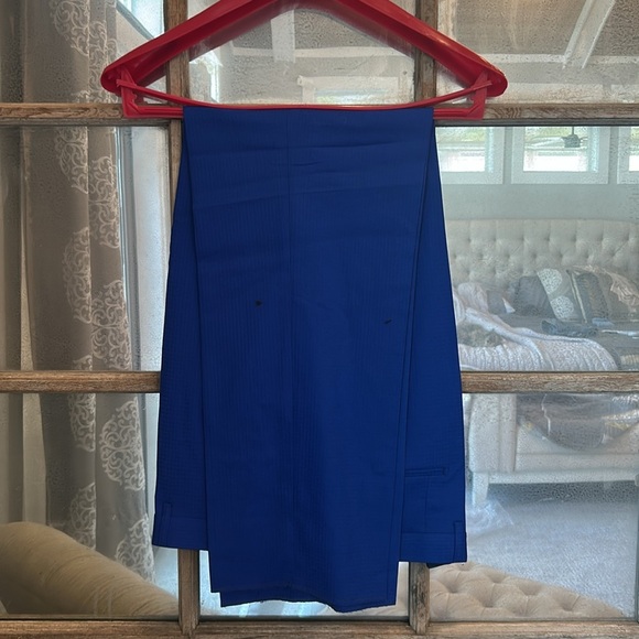 Mazari Royal Blue Vested 3 Piece Suit 50x44 - Picture 10 of 10